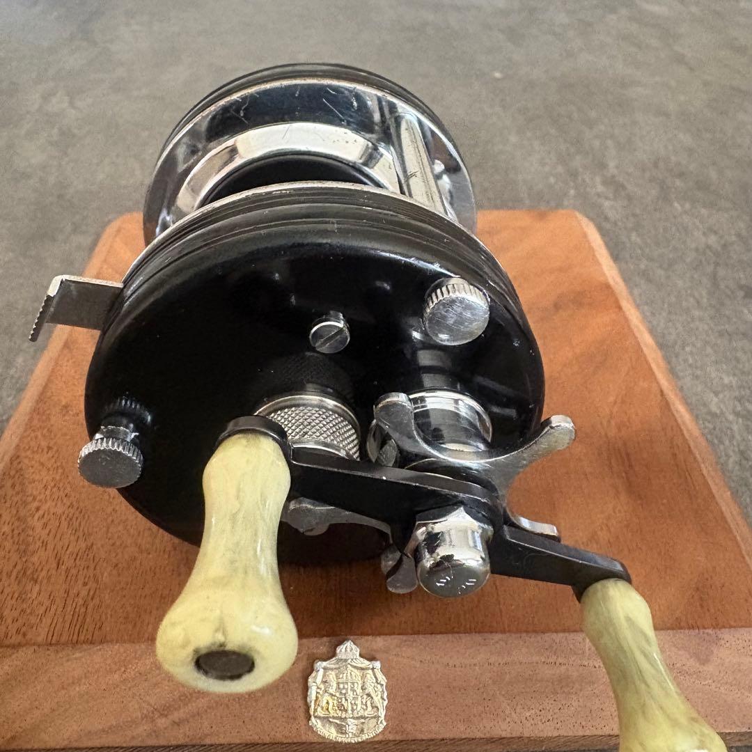 本日限定値下げ！超激レア！４ネジ ◆ アンバサダー 5000C ５桁FN