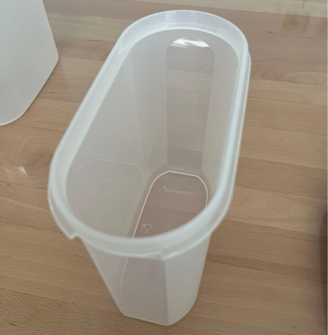 【美品】タッパーウエア　保存容器　8点