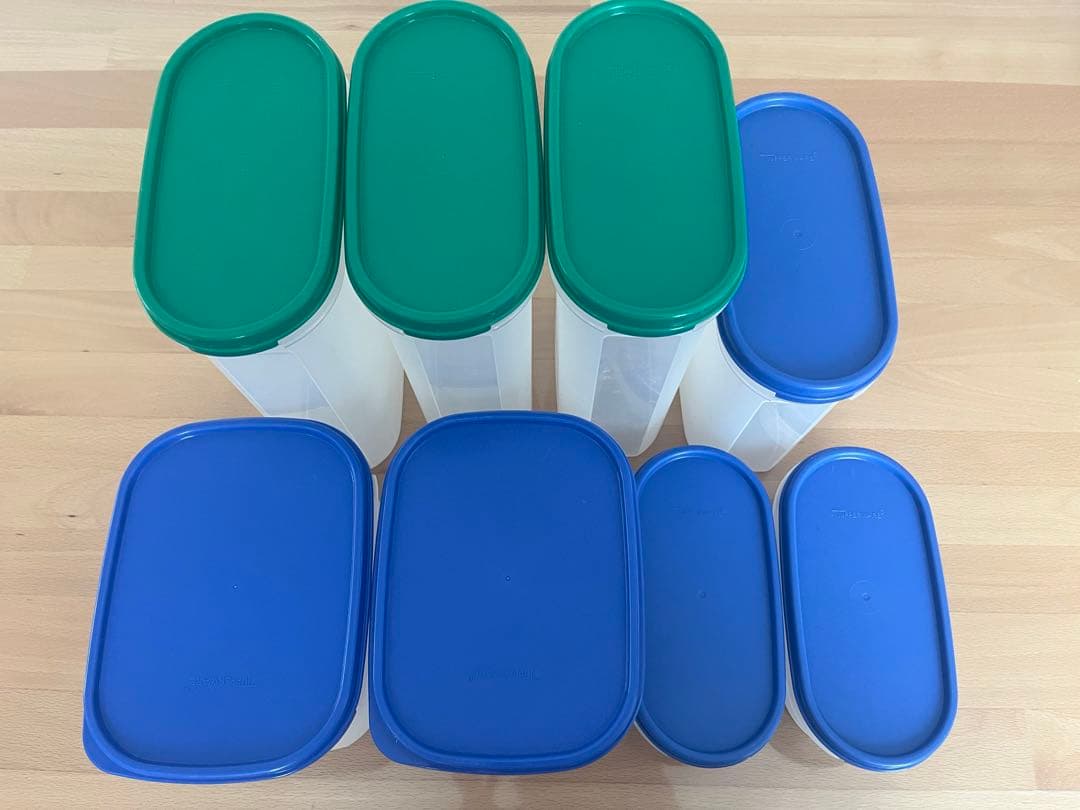 【美品】タッパーウエア　保存容器　8点