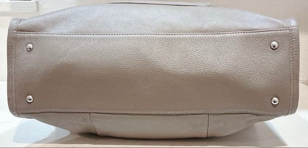 【美品】ear PAPILLONNER 立体ポケットトートバッグ　牛革　グレー