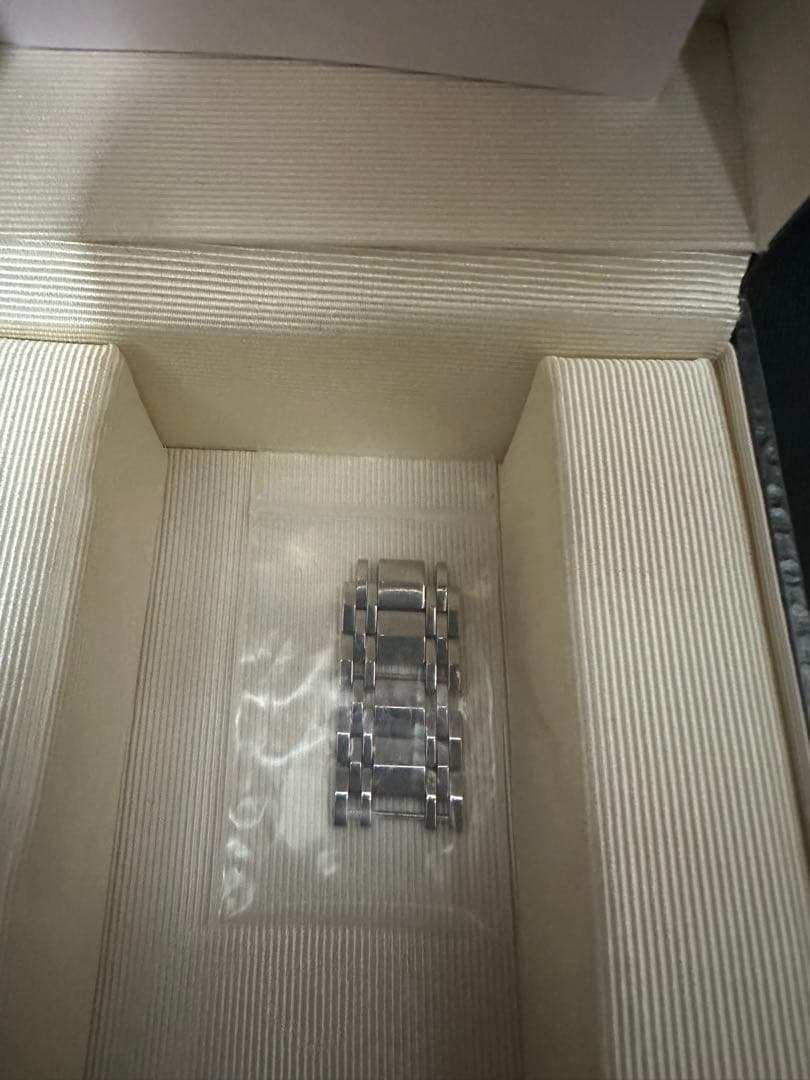 Vivienne Westwood VW-7043A 腕時計