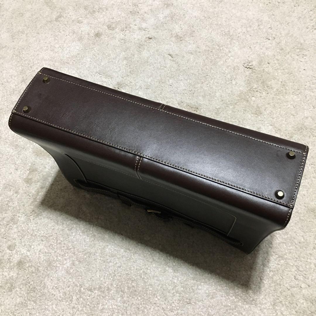 TOPKAPI vacchetta ♫ レザーショルダーバッグ 茶ビジネス 兼用