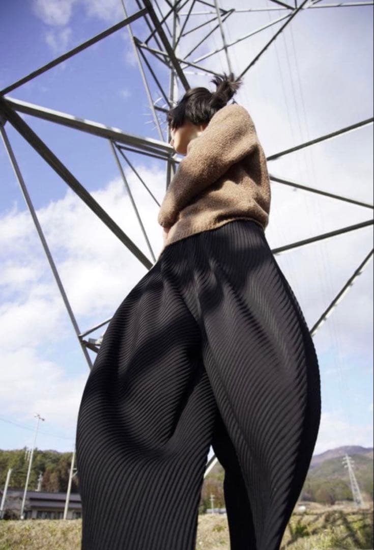 ka na ta ヒダパンツ hida pants