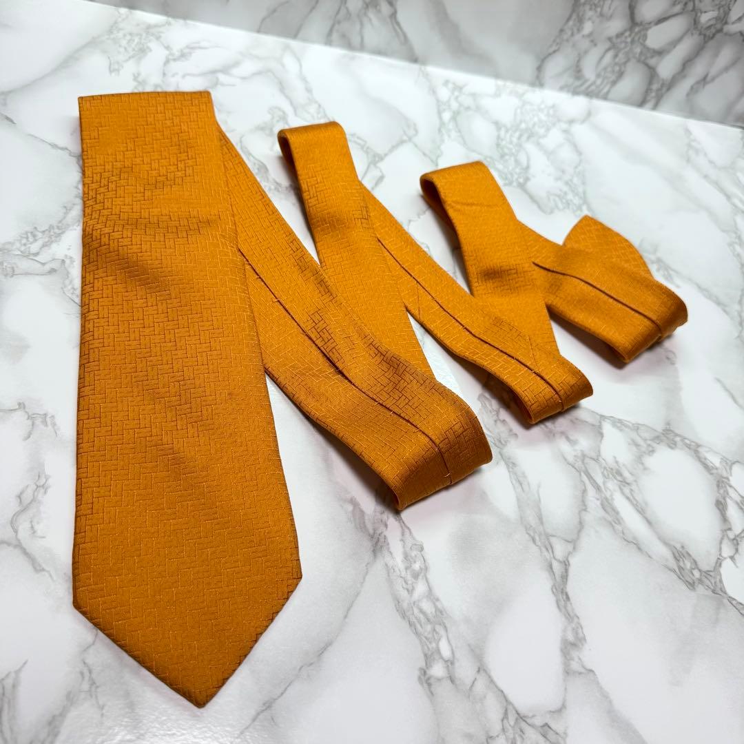 ✨極美品✨ 現行 HERMES ネクタイ シルク100% ファソネH オレンジ