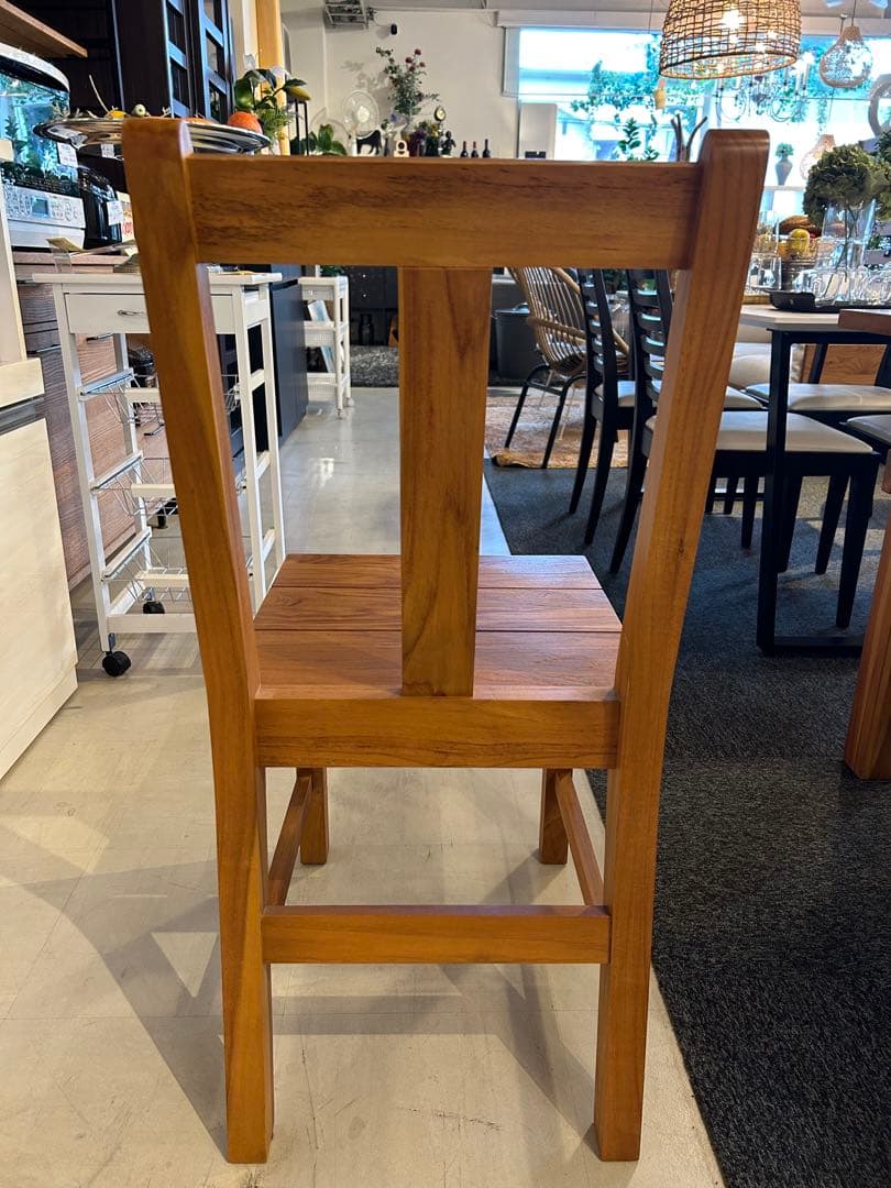 ウニコUNICO 木製ダイニングチェア②