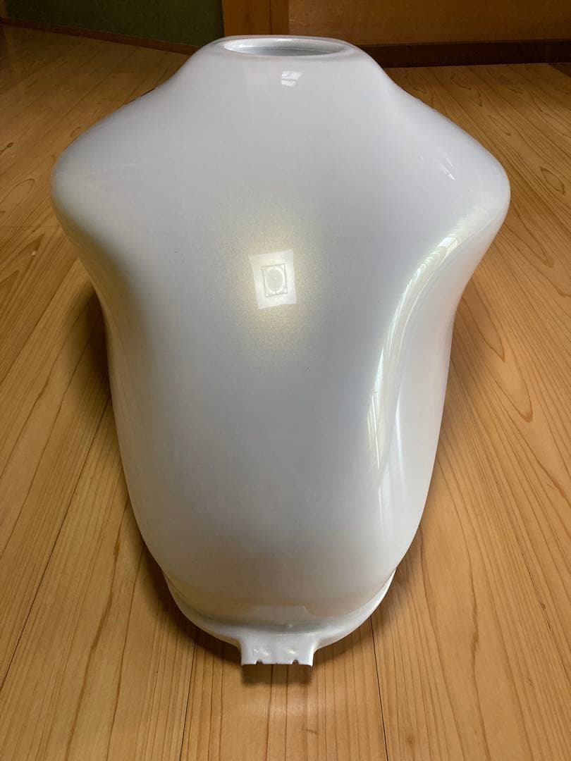 k*i様 ホーネット250 純正 ガソリンタンク 燃料タンク MC31 絶版 希