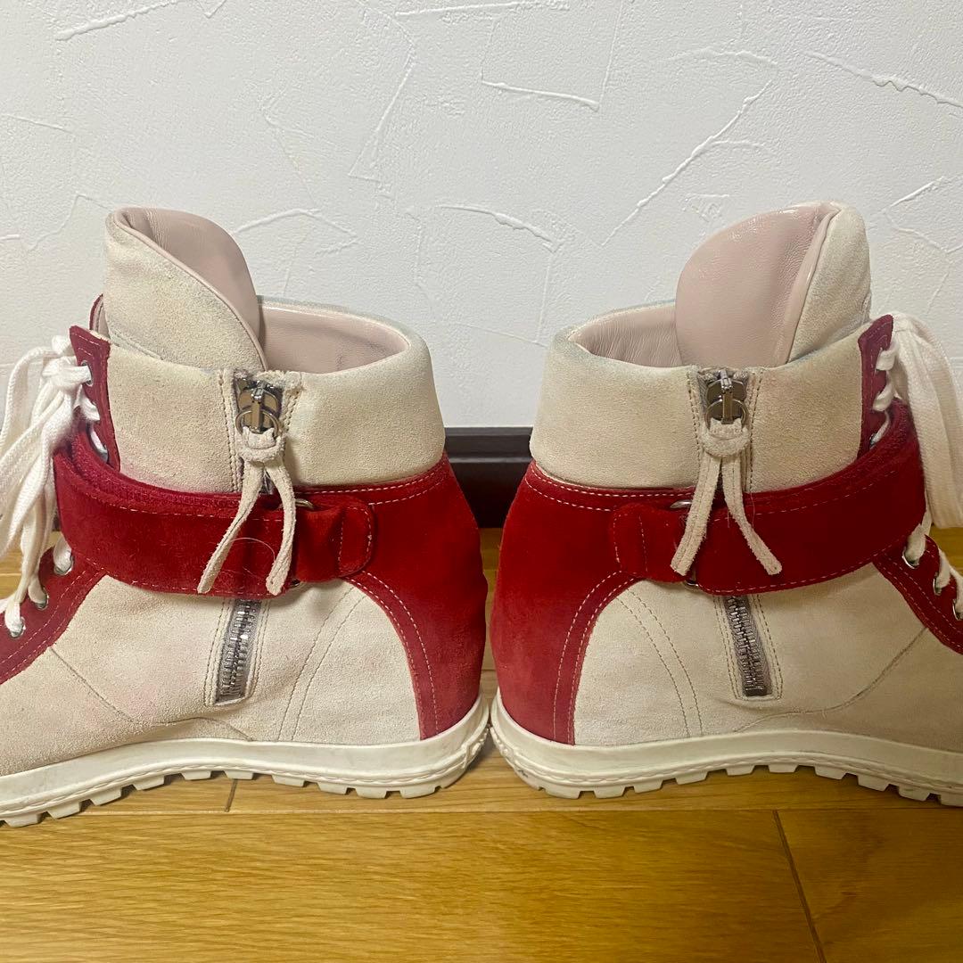 【miu miu ハイカットスニーカー ホワイト/レッド】