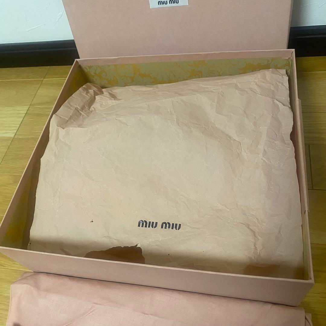 【miu miu ハイカットスニーカー ホワイト/レッド】