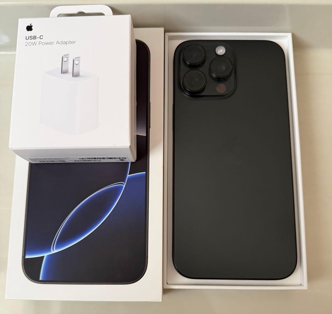 Apple iPhone 16 Pro Max SIMフリー