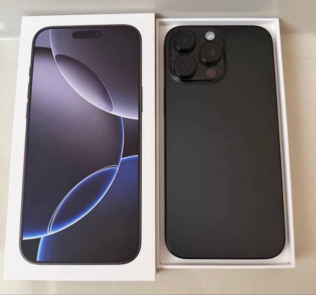 Apple iPhone 16 Pro Max SIMフリー