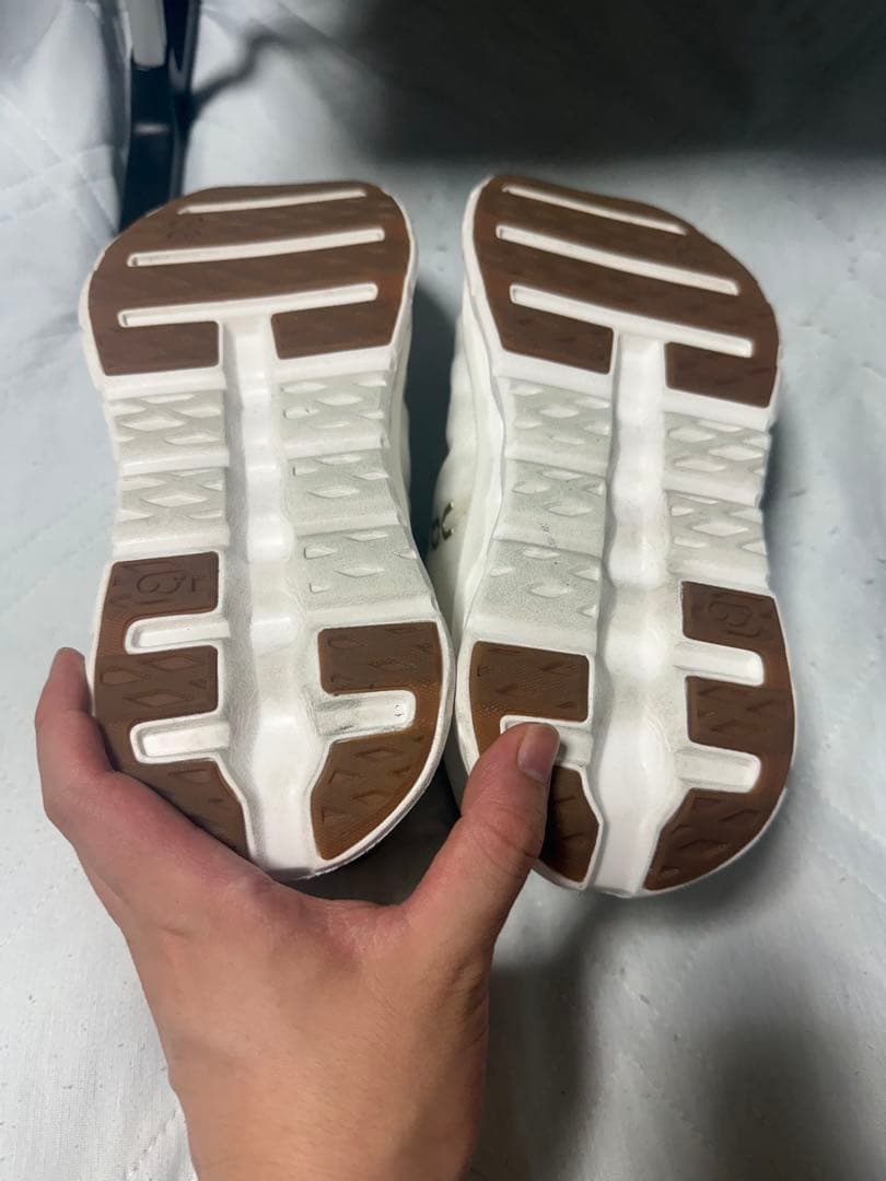 Cloudtilt 巳年限定カラー　ホワイト/レッド26.5cm