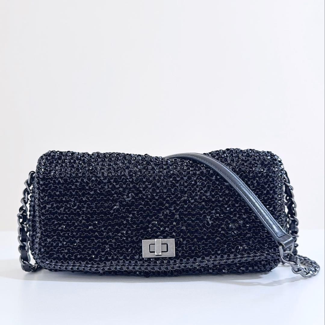 現行品　アンテプリマ　ルッケット II ミディアム　横長　エナメルブラック