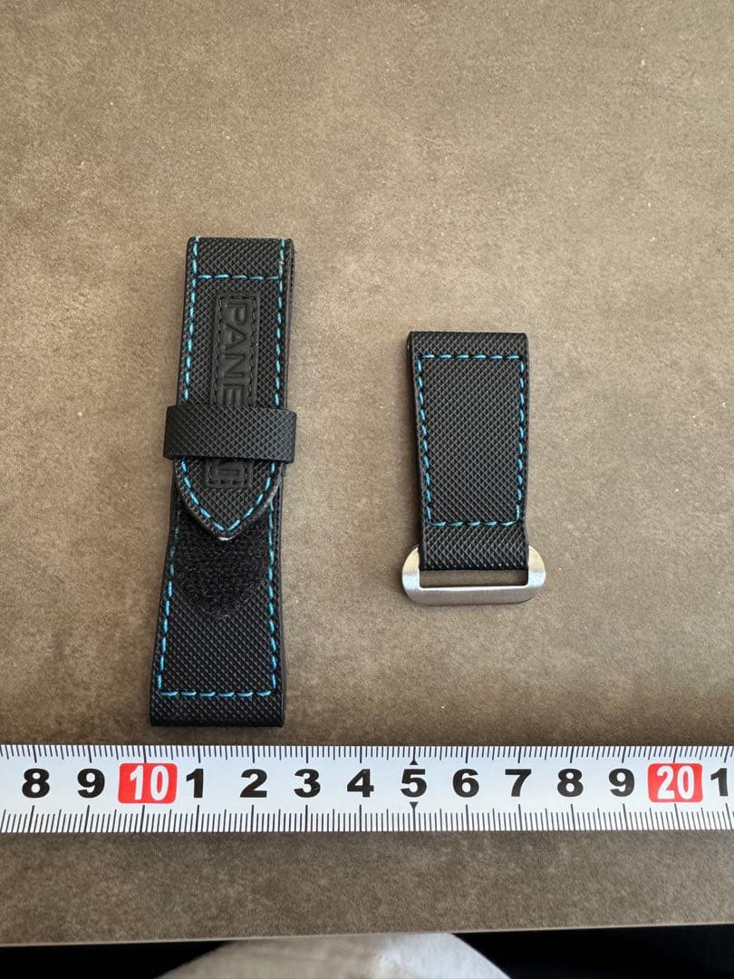 パネライ　サブマージブル　ベルト