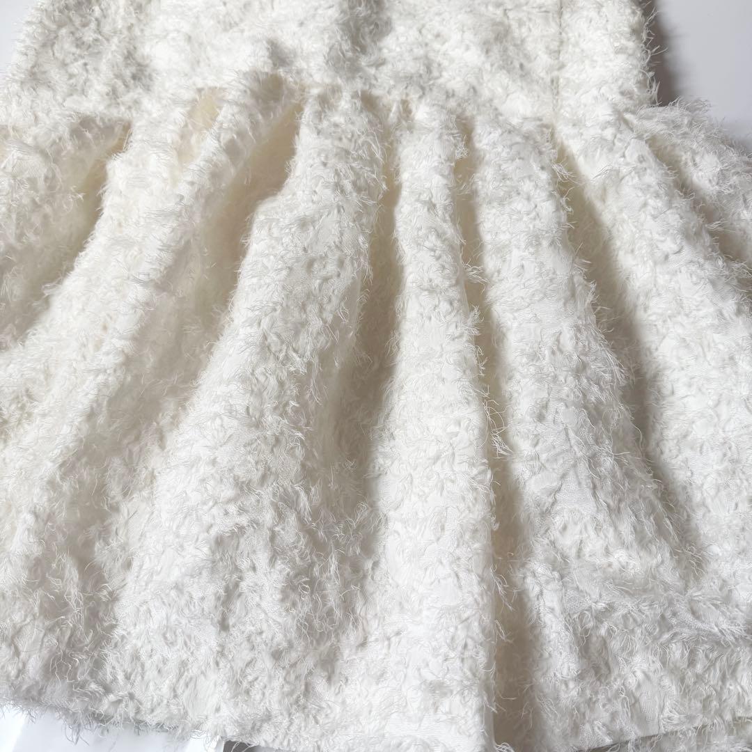 HER. カットジャカードペプラムブラウス Oggi オフホワイト　ハードット