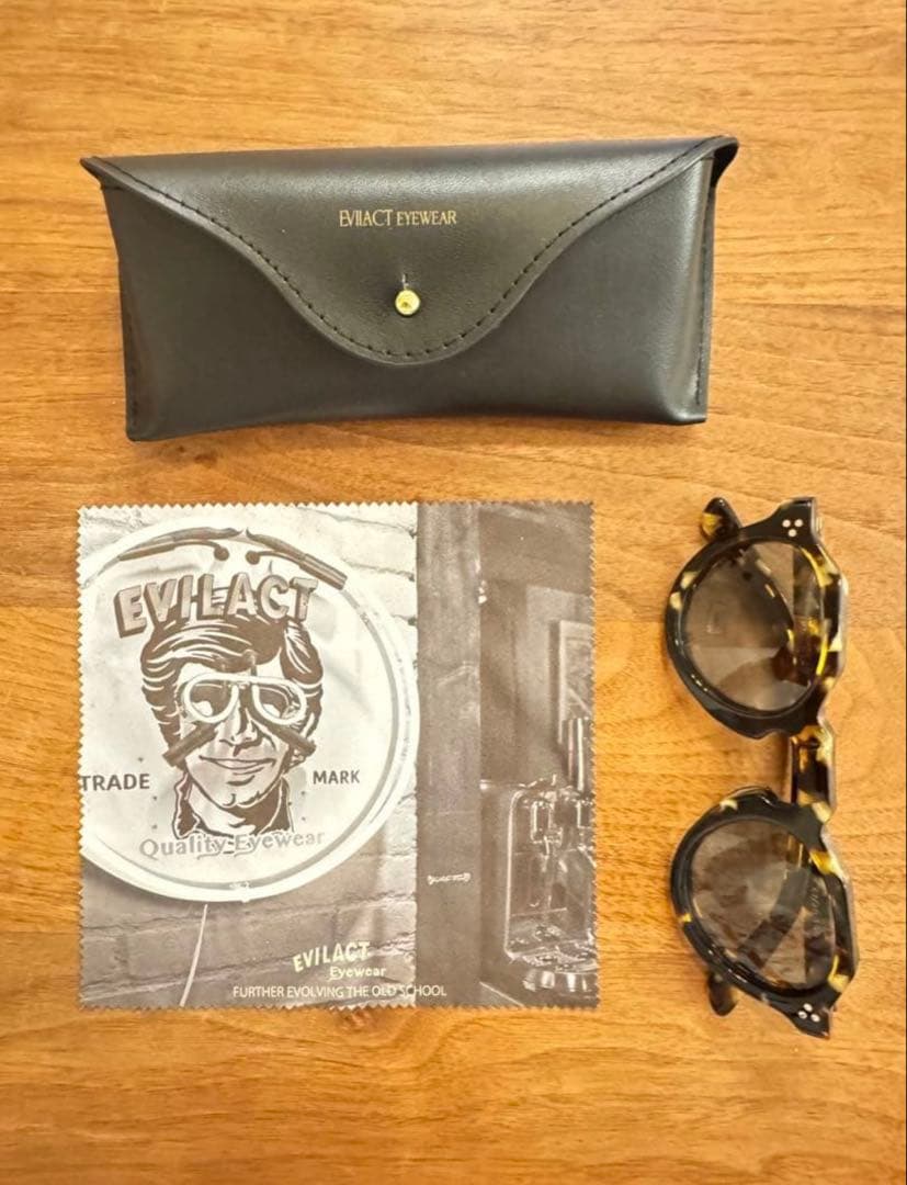 Evilact  ハバナフレーム グリーンレンズ