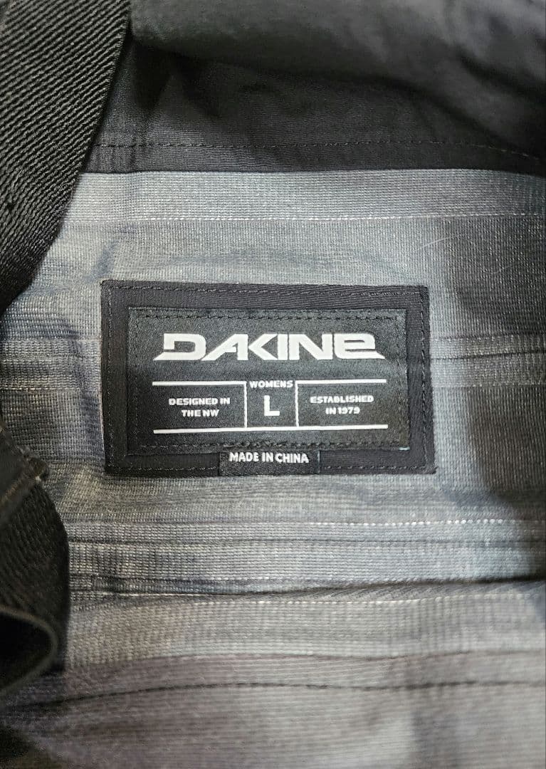 DAKINE ビブパンツ GORE-TEX スノーボードウェア 女性Lサイズ