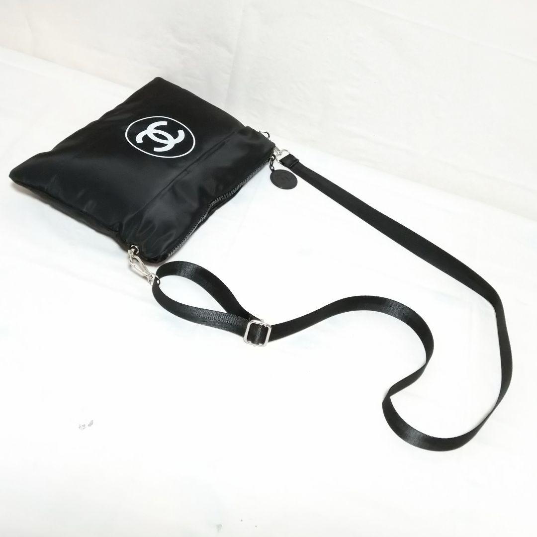 シャネル ショルダー ふんわり ナイロン ポーチ 非売品 黒 CHANEL