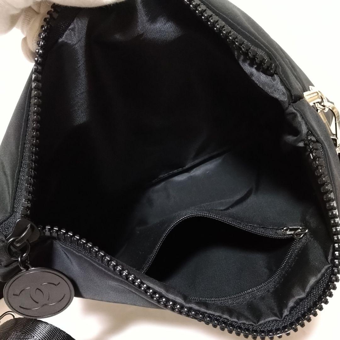 シャネル ショルダー ふんわり ナイロン ポーチ 非売品 黒 CHANEL