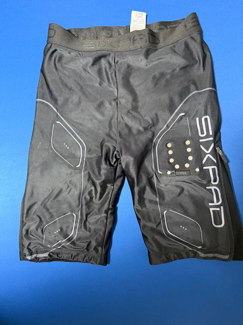 SIXPAD トレーニングウェア men's Mサイズ ブラック　上下セット