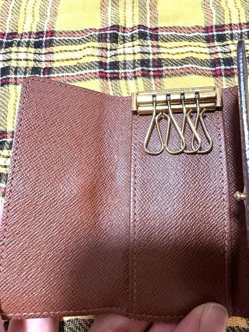 LOUIS VUITTON 4連キーケース モノグラム