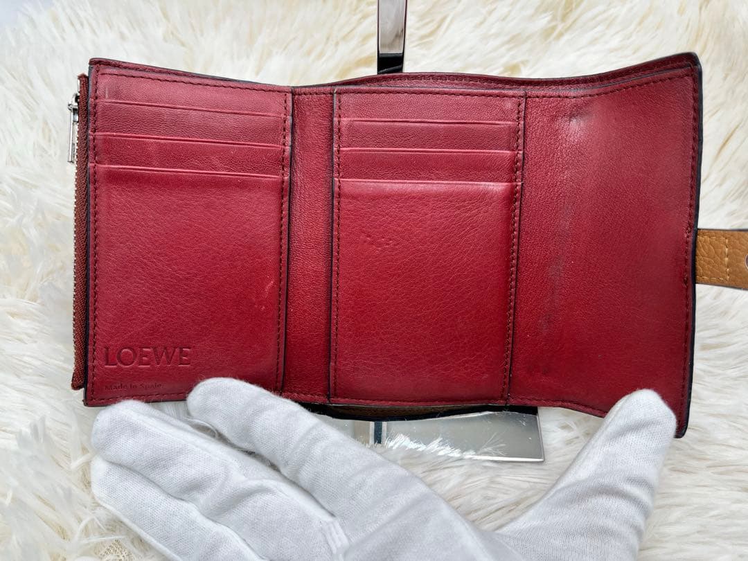 ✨美品✨ロエベ　三つ折り財布　トライフォールドウォレット　ブラウン　アナグラム