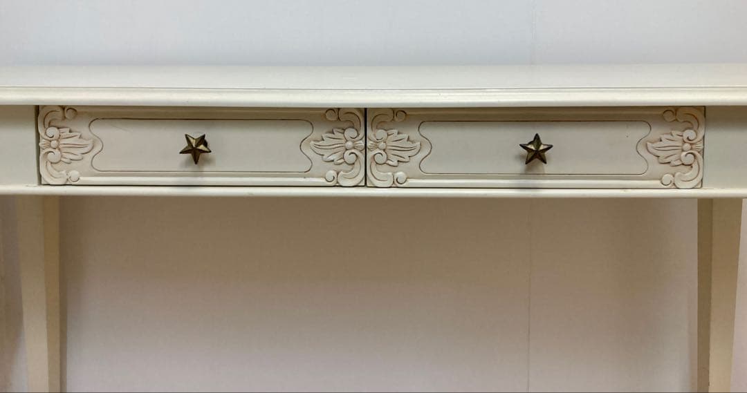 引き出し付きアンティーク調テーブル