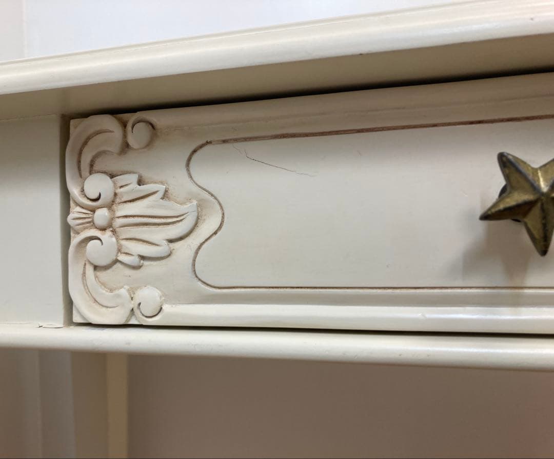 引き出し付きアンティーク調テーブル