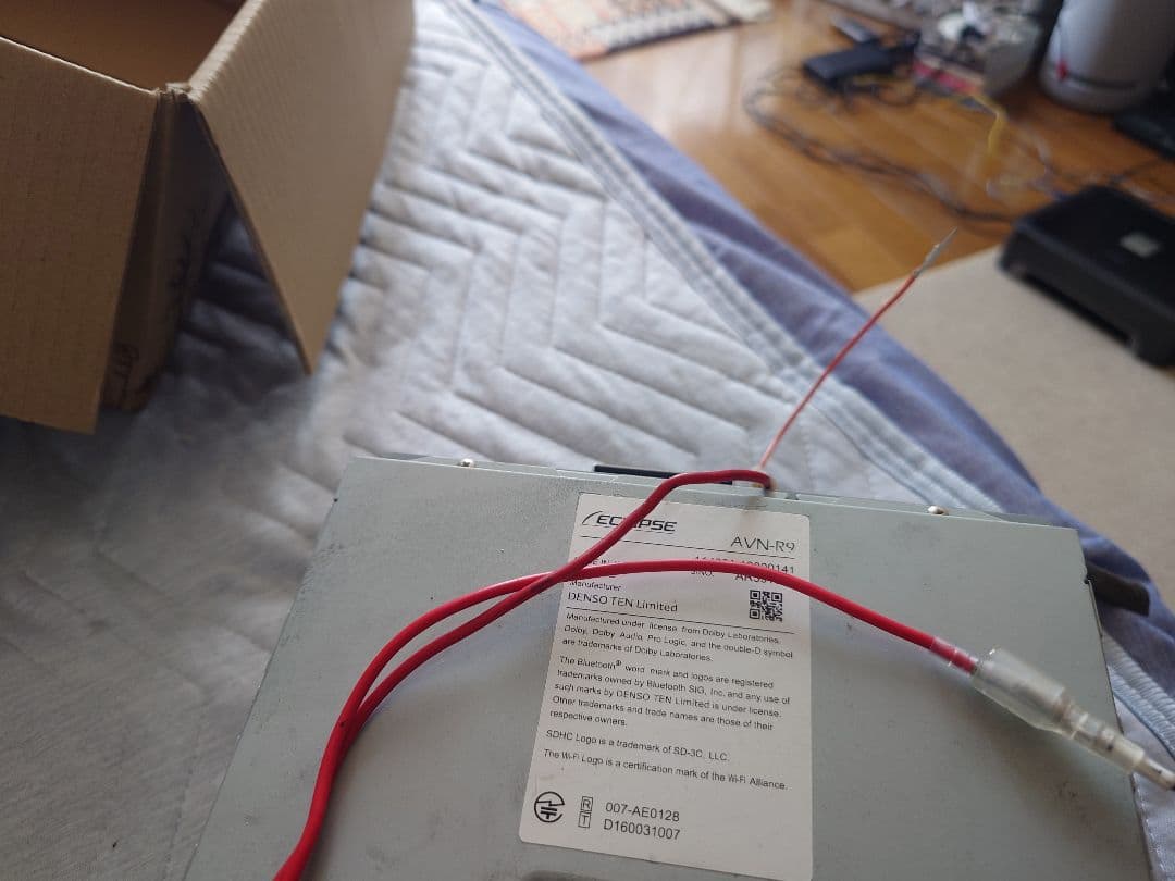 w*e様 AVN-R9 メモリーナビ カーナビ CD/DVD/Bluetooth
