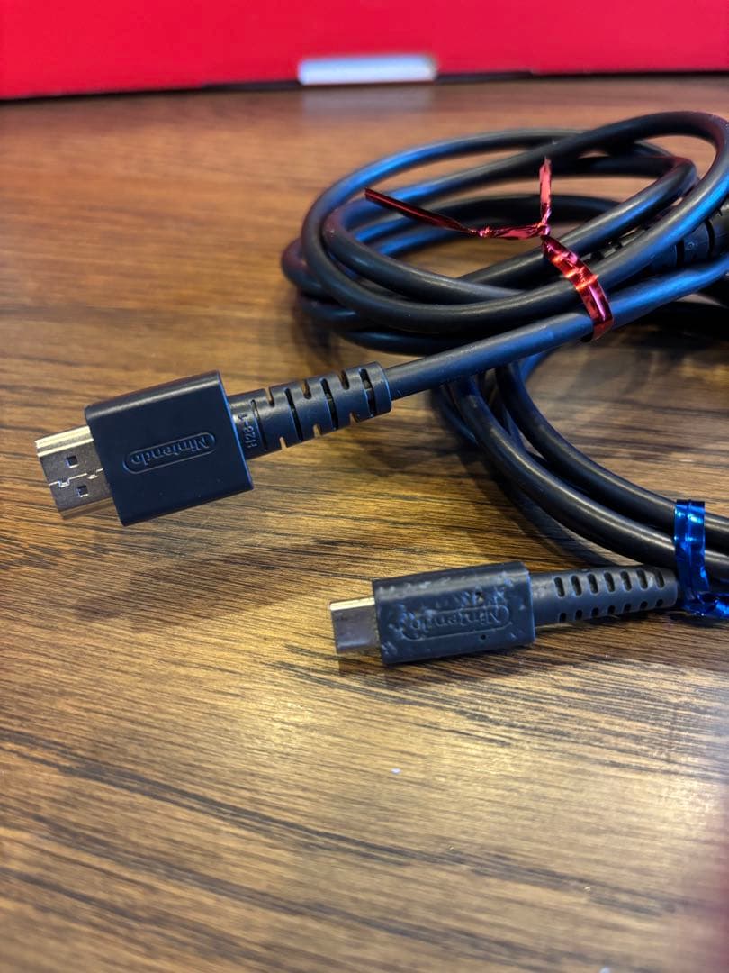 Nintendo Switch 本体 Joy-Con付き 赤箱