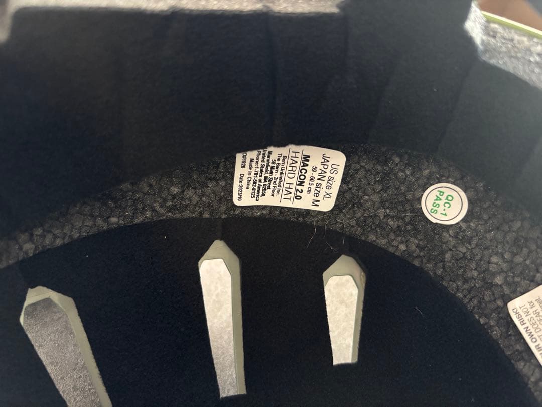 バーン bern ヘルメット MACON2.0