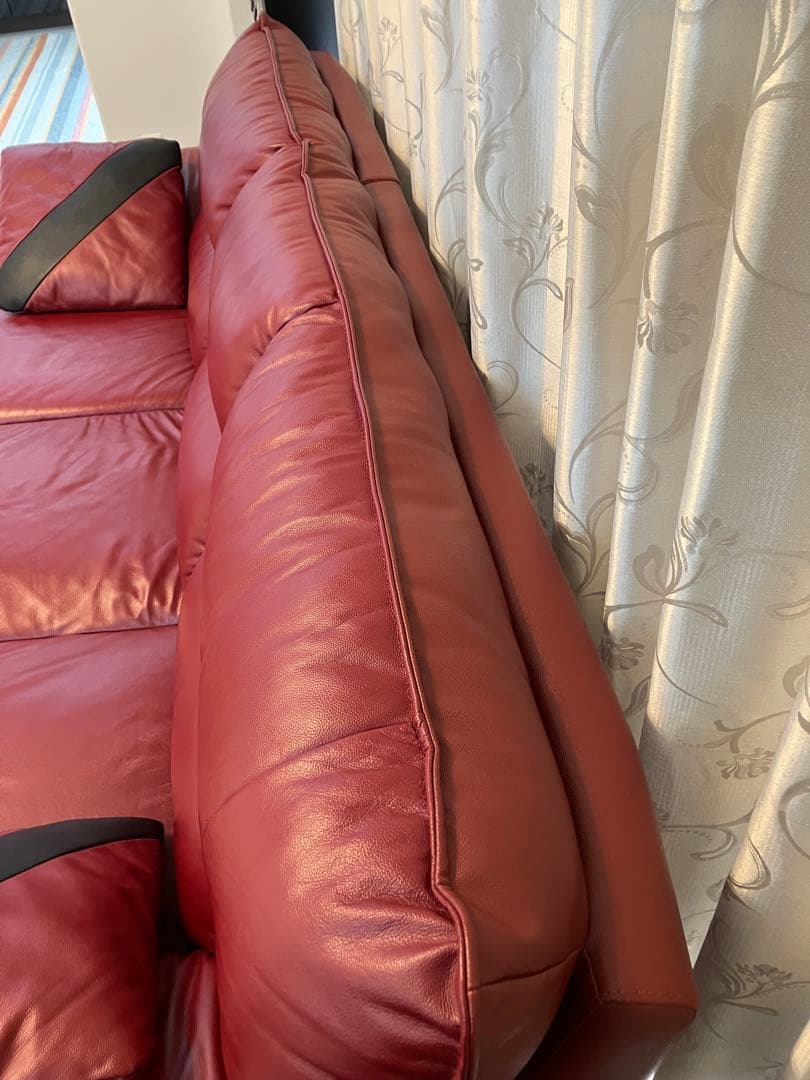 【ワチチ】①ニトリカウチソファ三人掛け