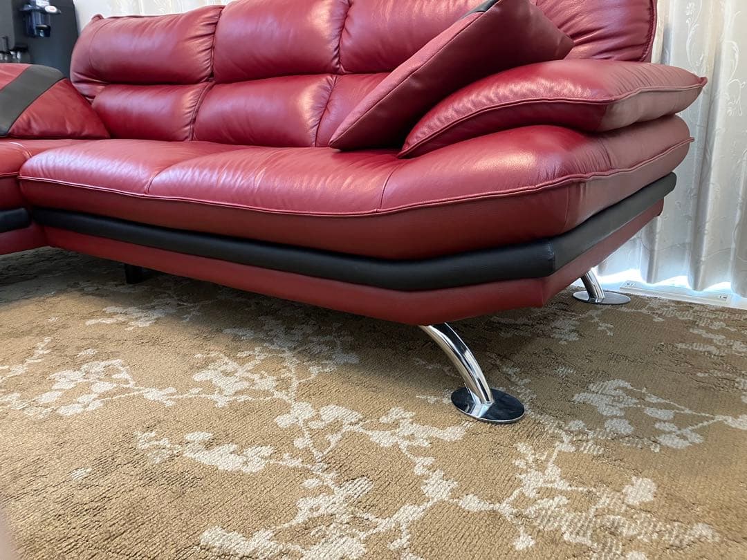 【ワチチ】①ニトリカウチソファ三人掛け