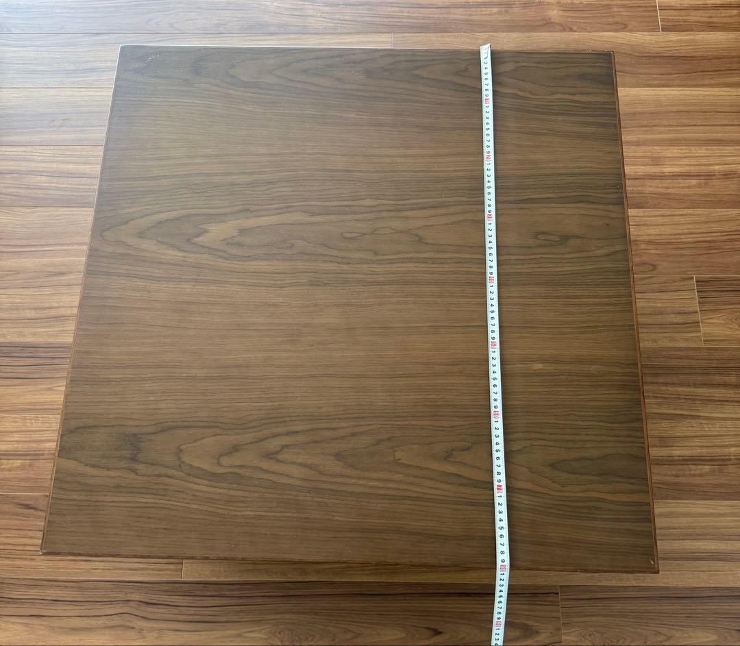 タンスのゲン　ローテーブル