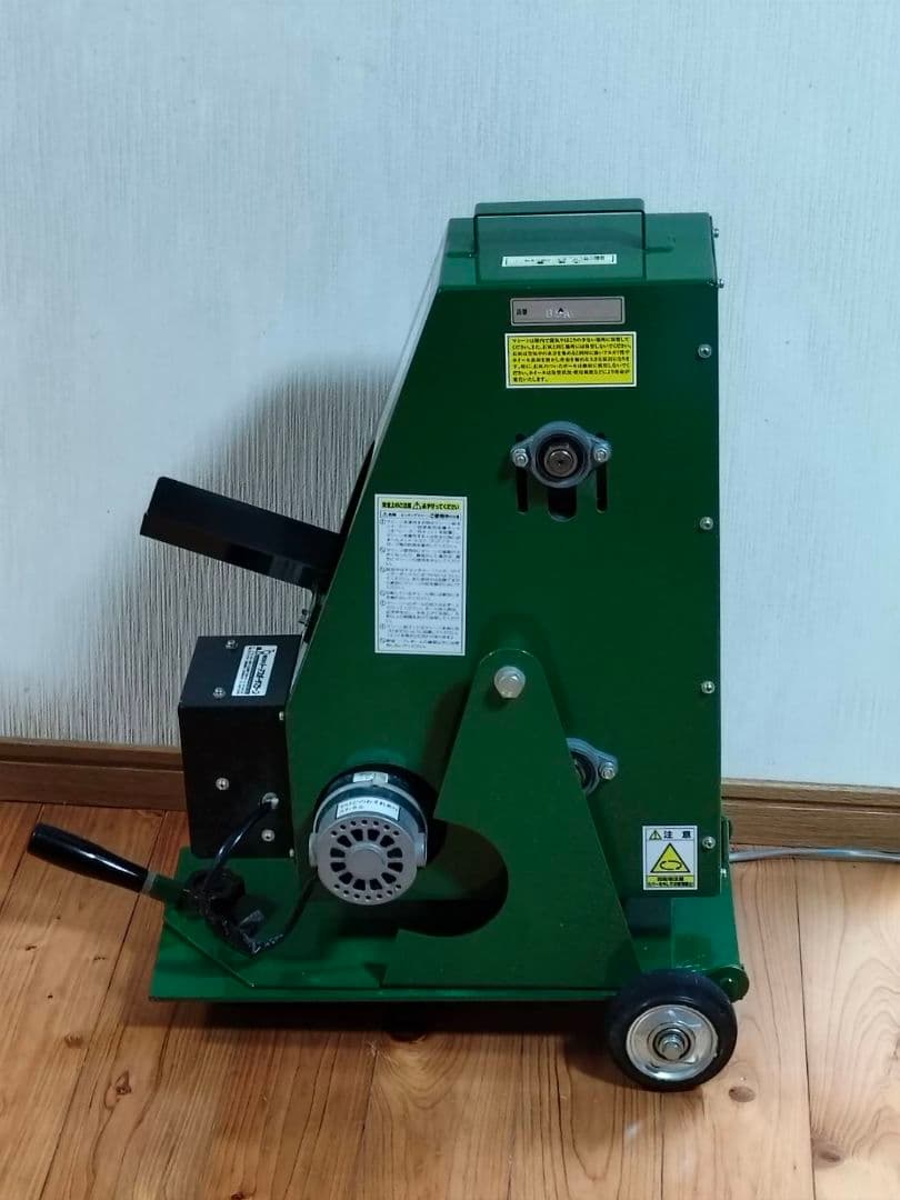 【値下げしました】ソフトボール２号用ピッチングマシーン