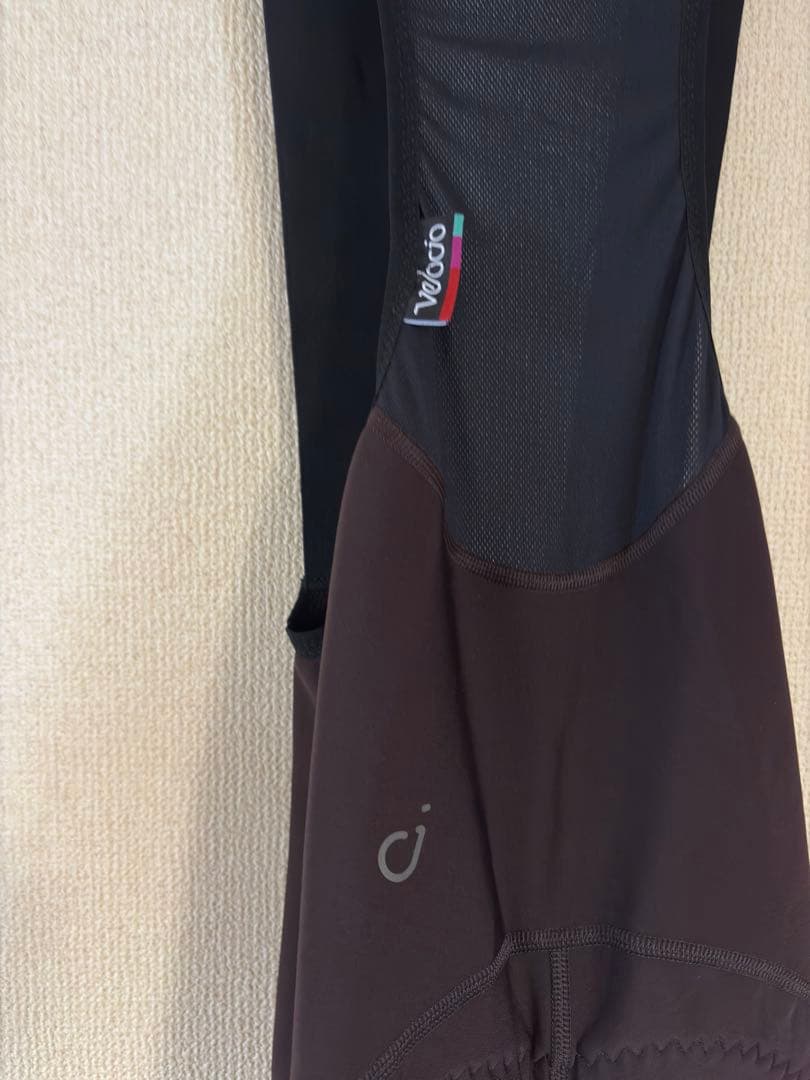 velocioベロシオパッド付き裏起毛ビブタイツ ブラウン