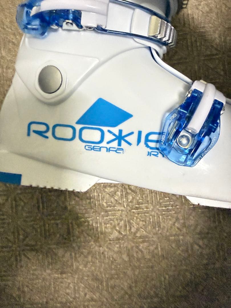 引取り歓迎！ガールズスキーセットアトミック130ゲンファクトリー24.5