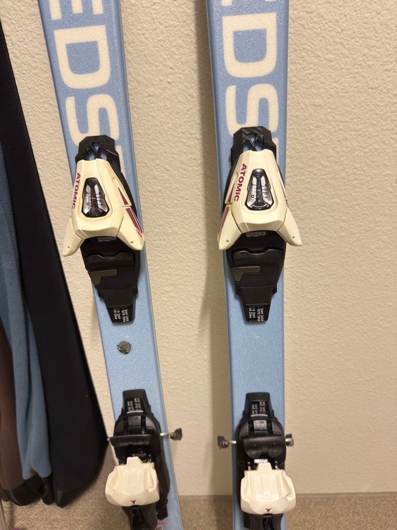 引取り歓迎！ガールズスキーセットアトミック130ゲンファクトリー24.5