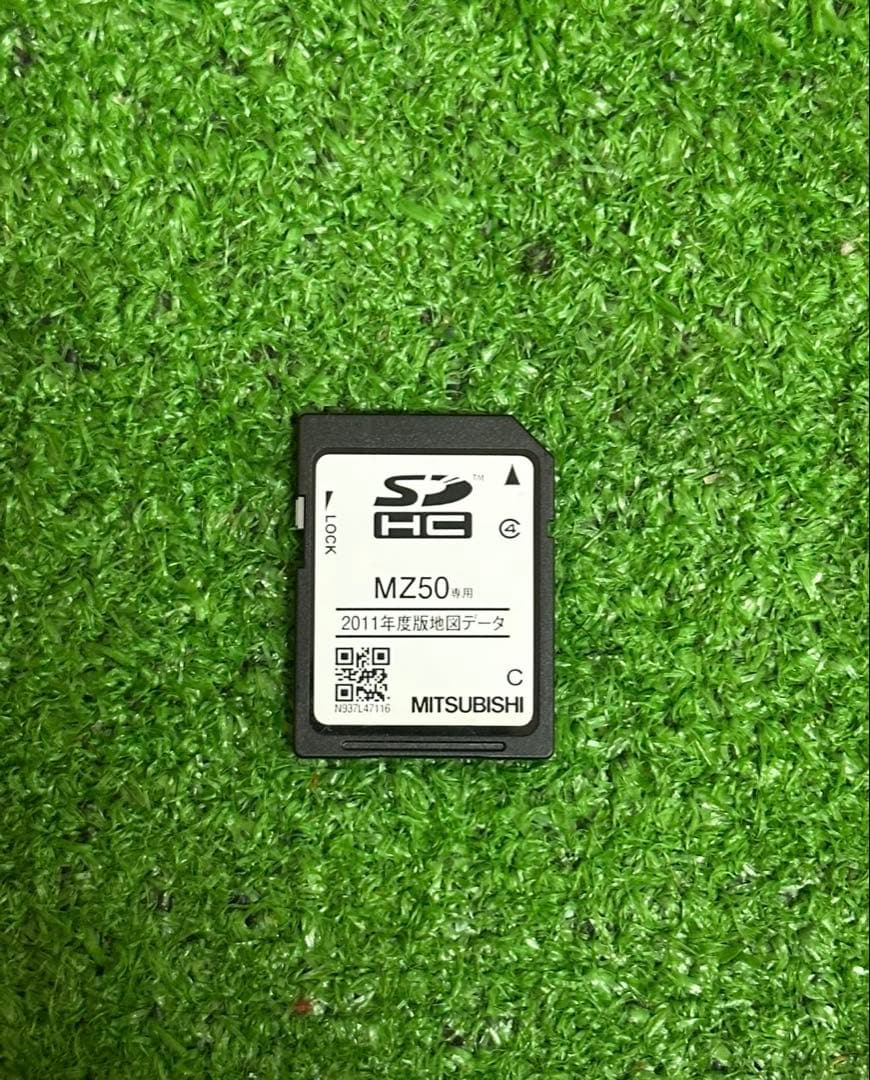 三菱NR-MZ50カーナビユニットのBluetooth対応です地図データ2011
