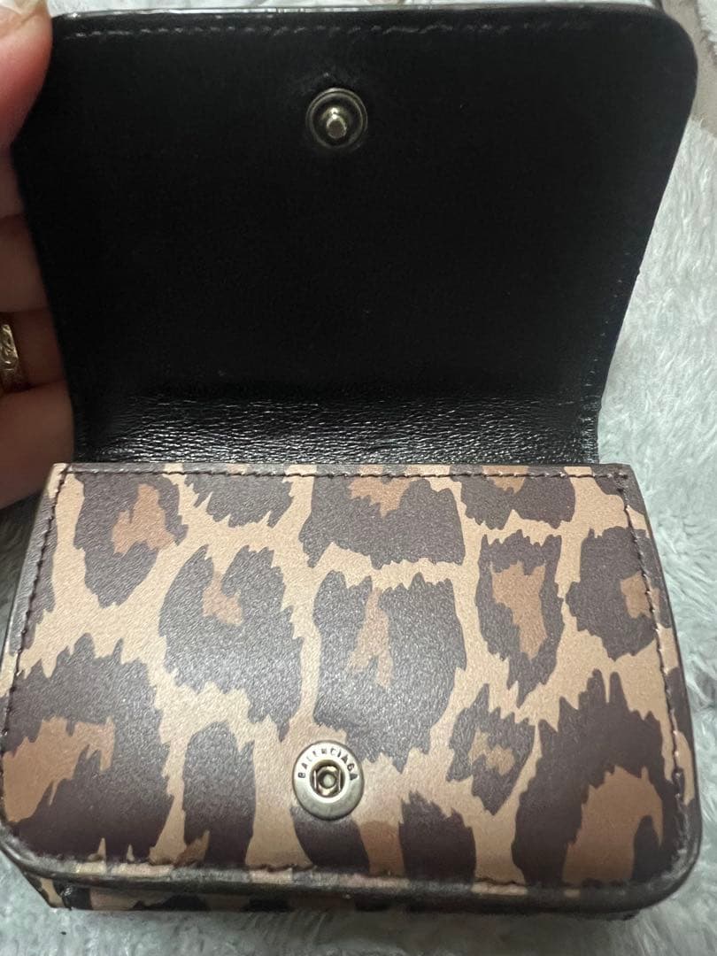 BALENCIAGA ヒョウ柄 三つ折り財布