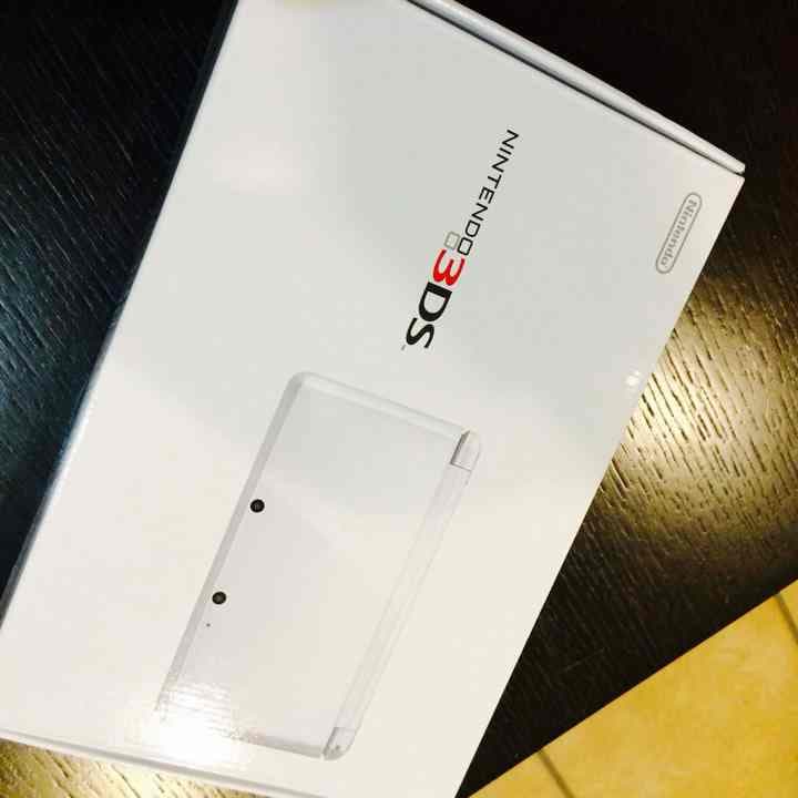 3DS16000で売ります。