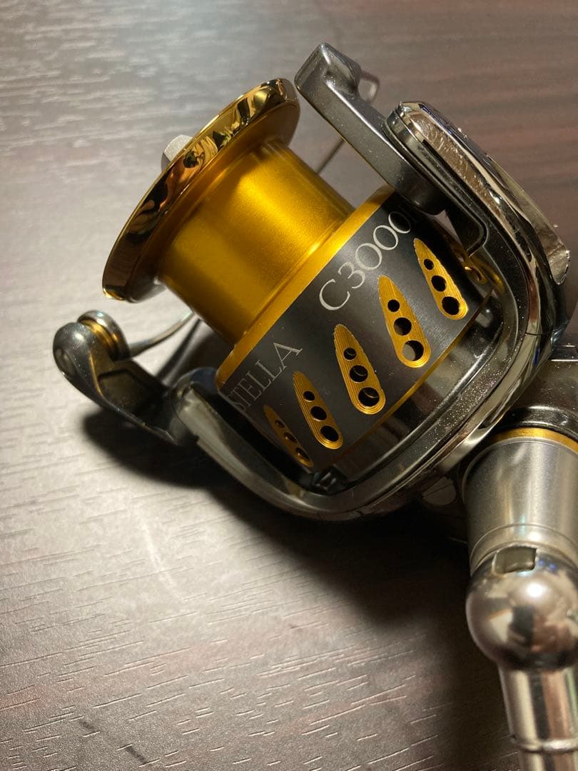 シマノ　【極上品】07ステラC3000HG