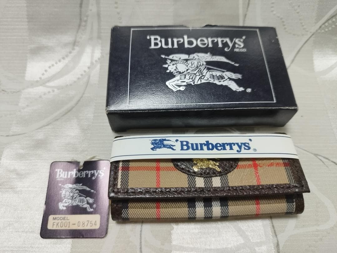 バーバリー　キーケース