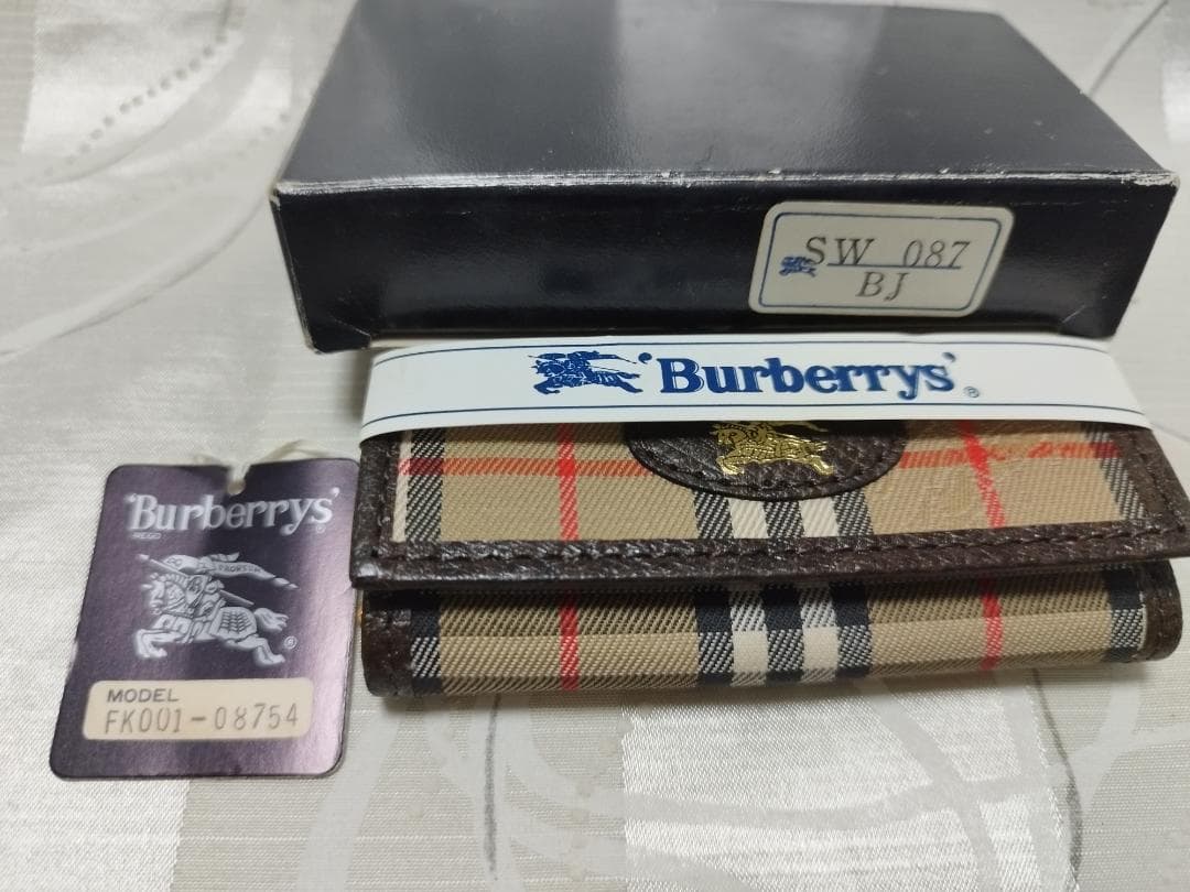 バーバリー　キーケース