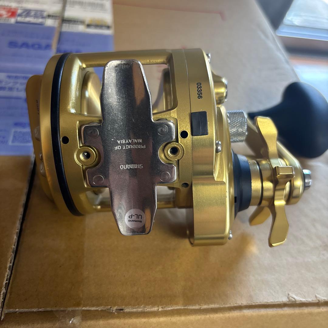 SHIMANO 両軸リール 2000T ゴールド