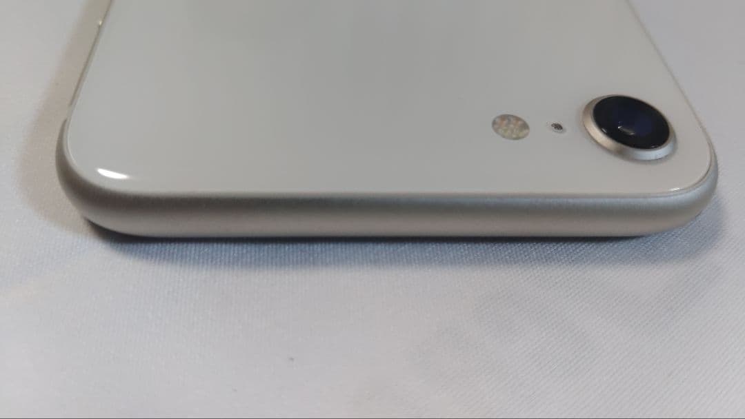 iPhone SE 第3世代 128GB スターライト 箱付