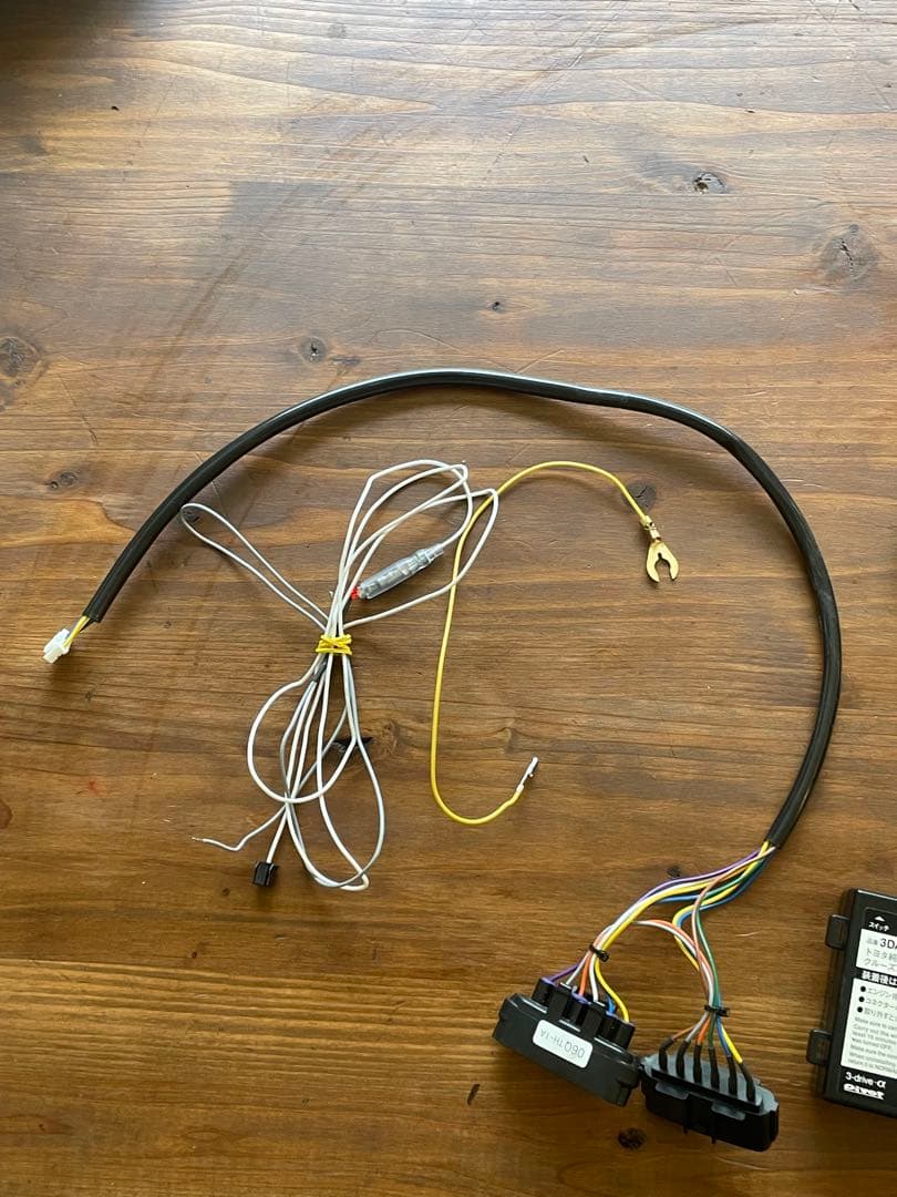 ハイエース PIVOT 3DA-Tスロコン　3-drive-α