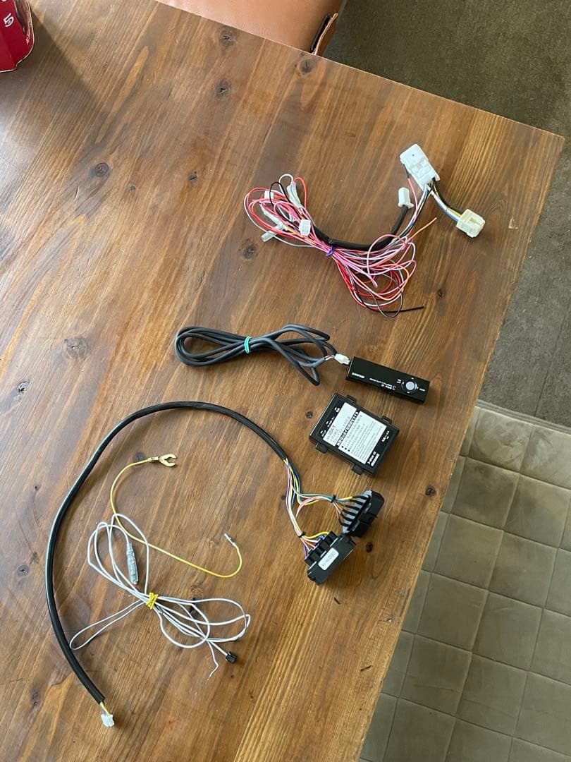 ハイエース PIVOT 3DA-Tスロコン　3-drive-α