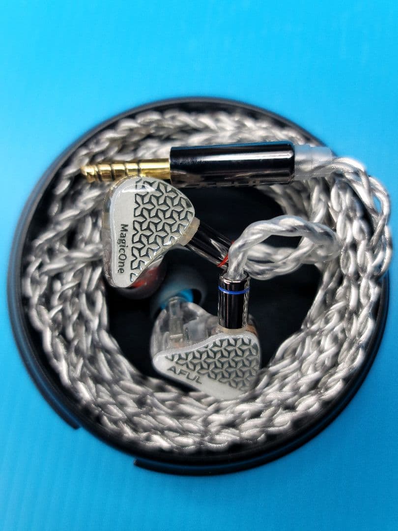 【美品】AFUL MagicOne 4.4mmケーブル