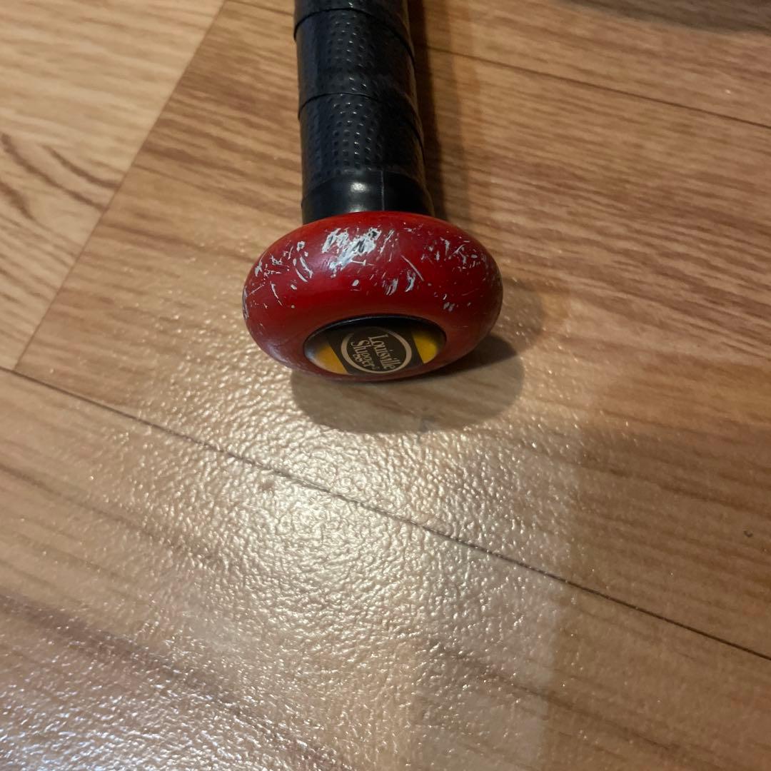 ルイスビルスラッガー カタリスト TPX 限定レッド 軟式 83cm 710g