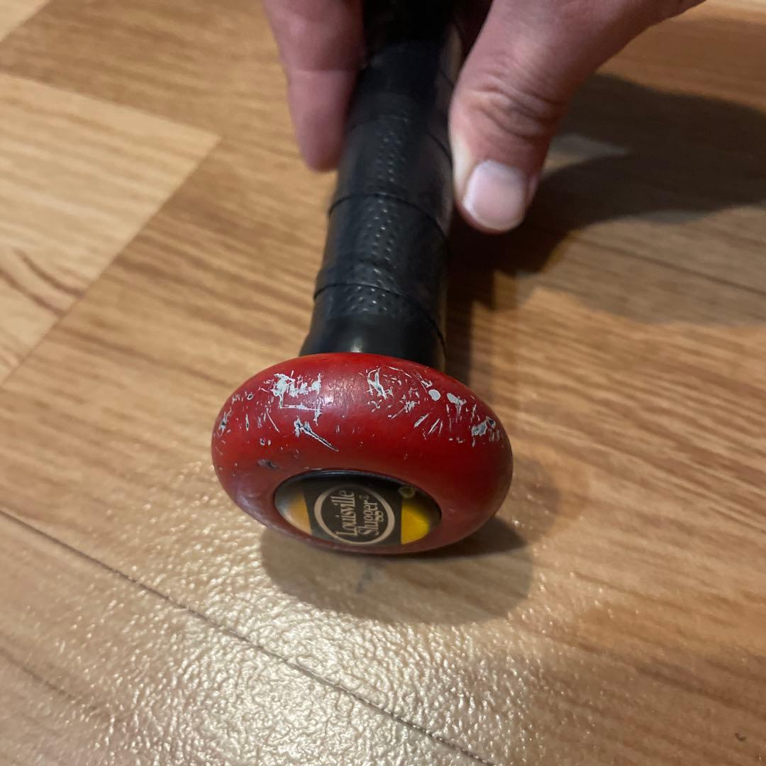 ルイスビルスラッガー カタリスト TPX 限定レッド 軟式 83cm 710g